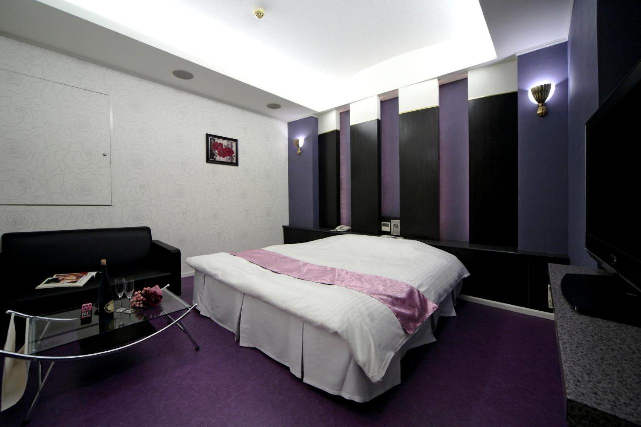 Hotel Lala Minato - Adult Only Nagoya Buitenkant foto